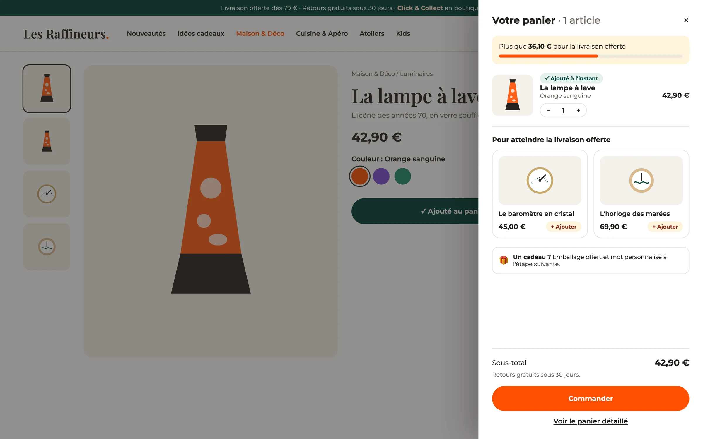 Ajout au panier : le bouton confirme l’action, le panier s’ouvre en volet avec le seuil de livraison offerte et des idées pour le compléter.